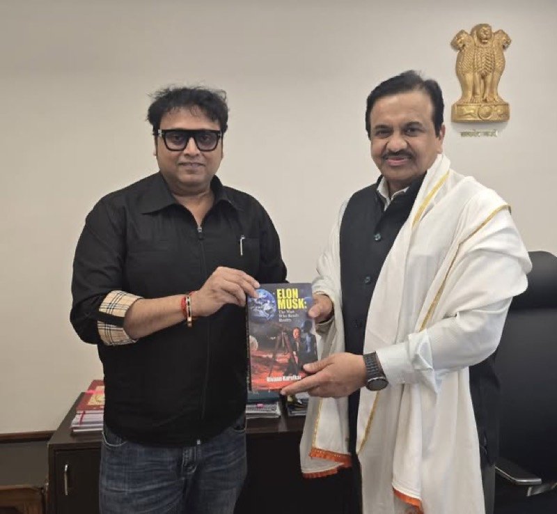 Shri. Rajesh Kumar, IAS (Batch 1988) Chief Secretary of Maharashtra & Additional Chief Secretary (Revenue)